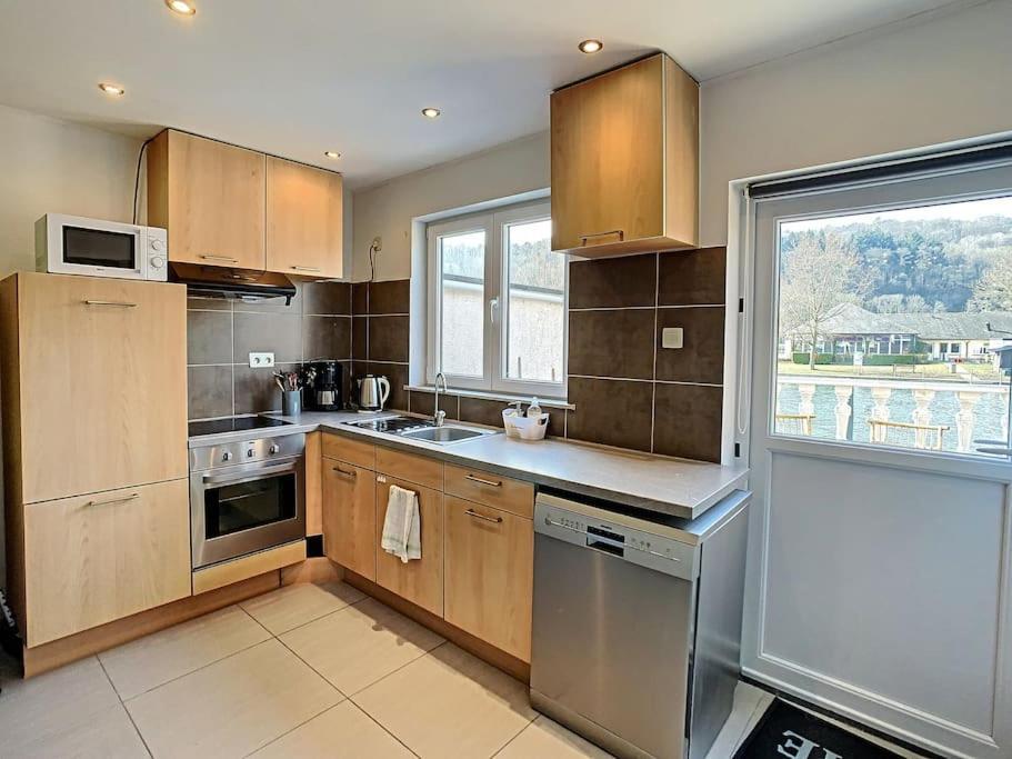 Vue Sur Meuse Avec Jacuzzi Et Sauna Exterieur. Yvoir Extérieur photo